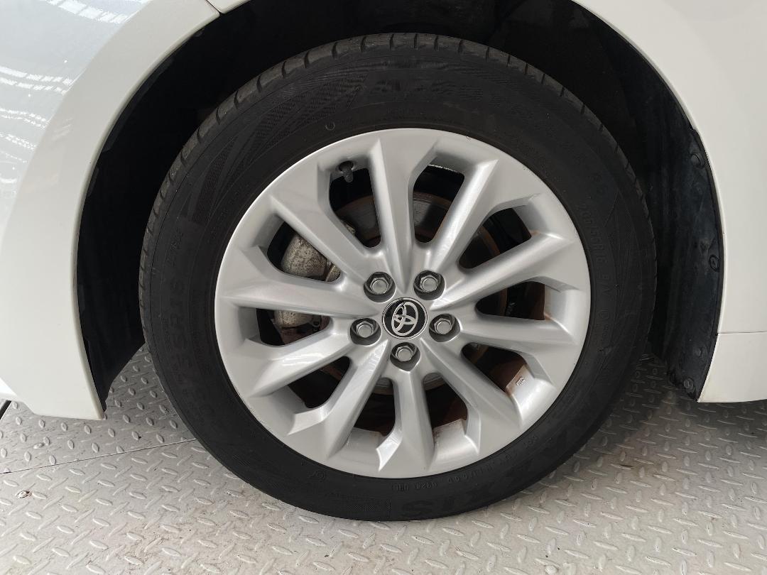 Photo '9' of Toyota Corolla