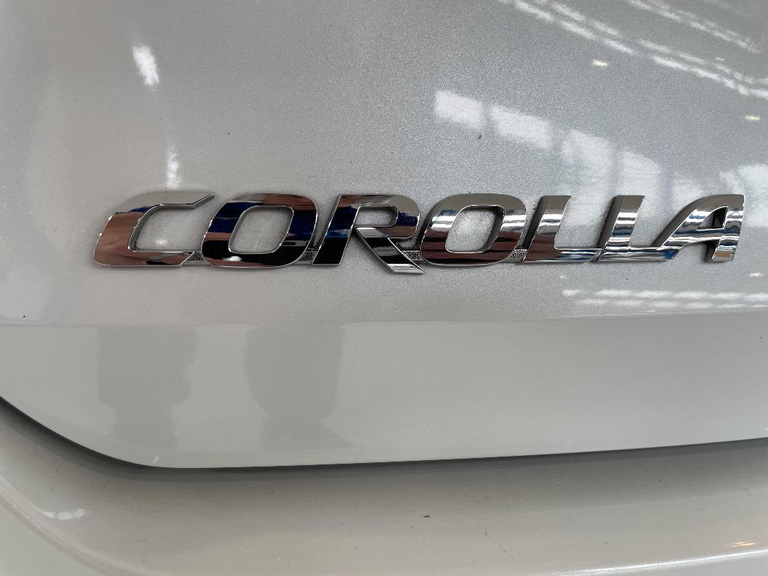 Photo '40' of Toyota Corolla