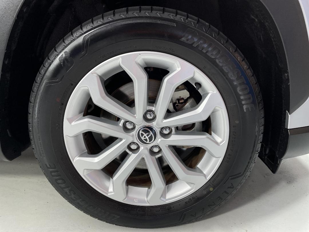 Photo '9' of Toyota Corolla Cross