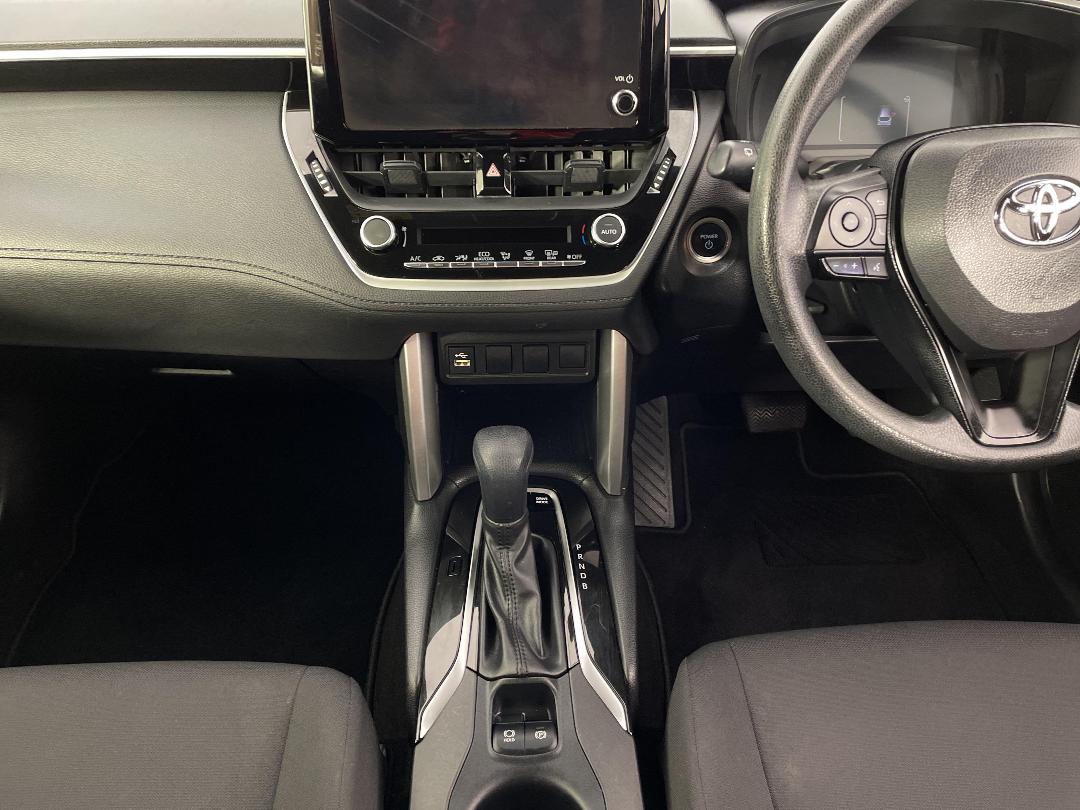 Photo '18' of Toyota Corolla Cross