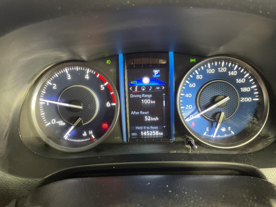 Photo '21' of Toyota Fortuner Photo '21' of Toyota Fortuner