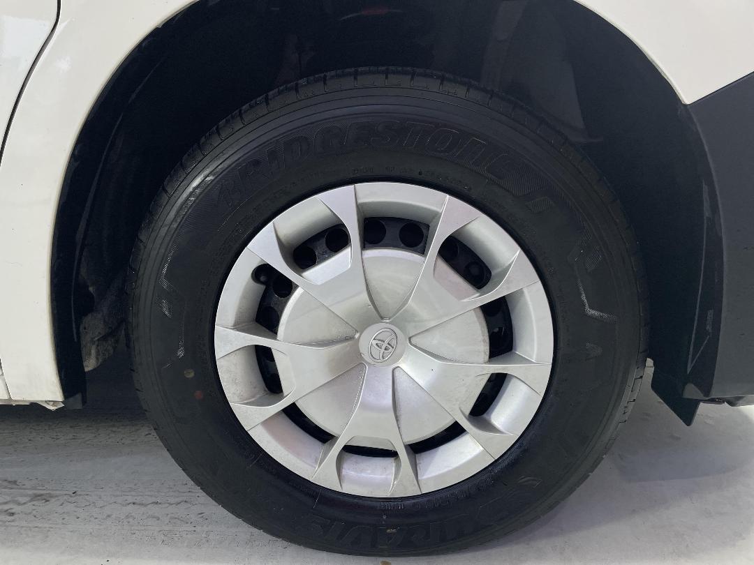 Photo '9' of Toyota Hiace Photo '9' of Toyota Hiace