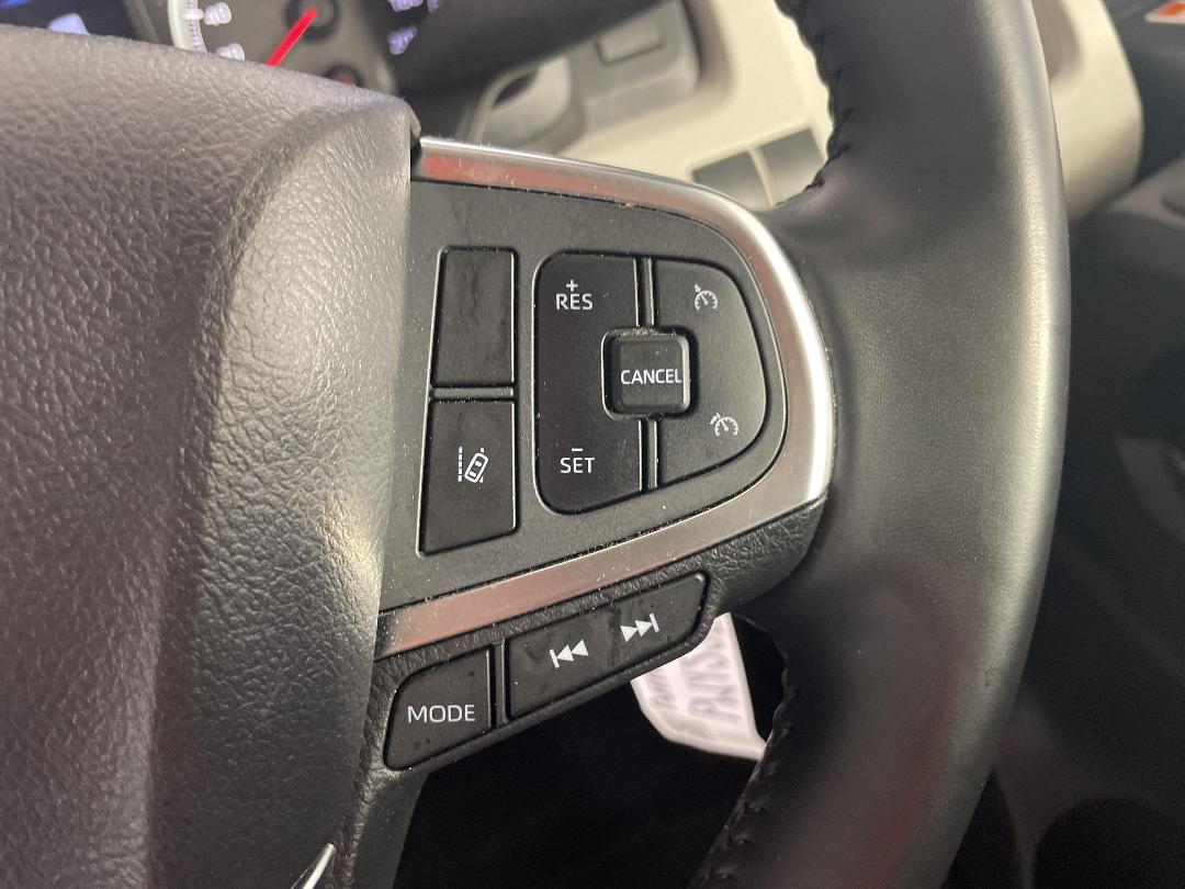 Photo '23' of Toyota Hiace Photo '23' of Toyota Hiace