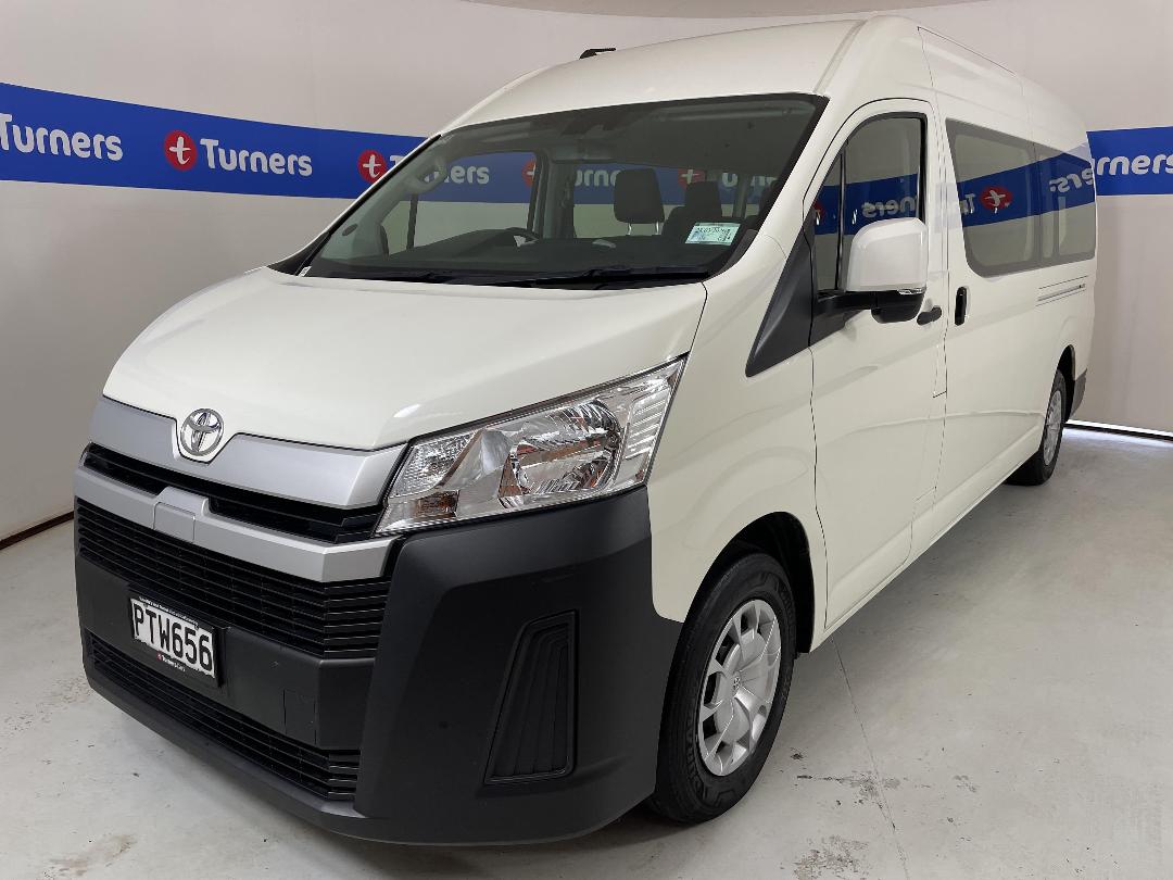 Photo '4' of Toyota Hiace