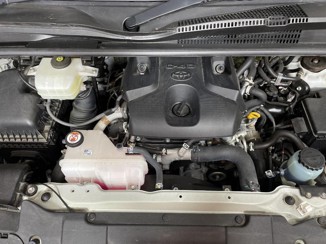 Photo '13' of Toyota Hiace