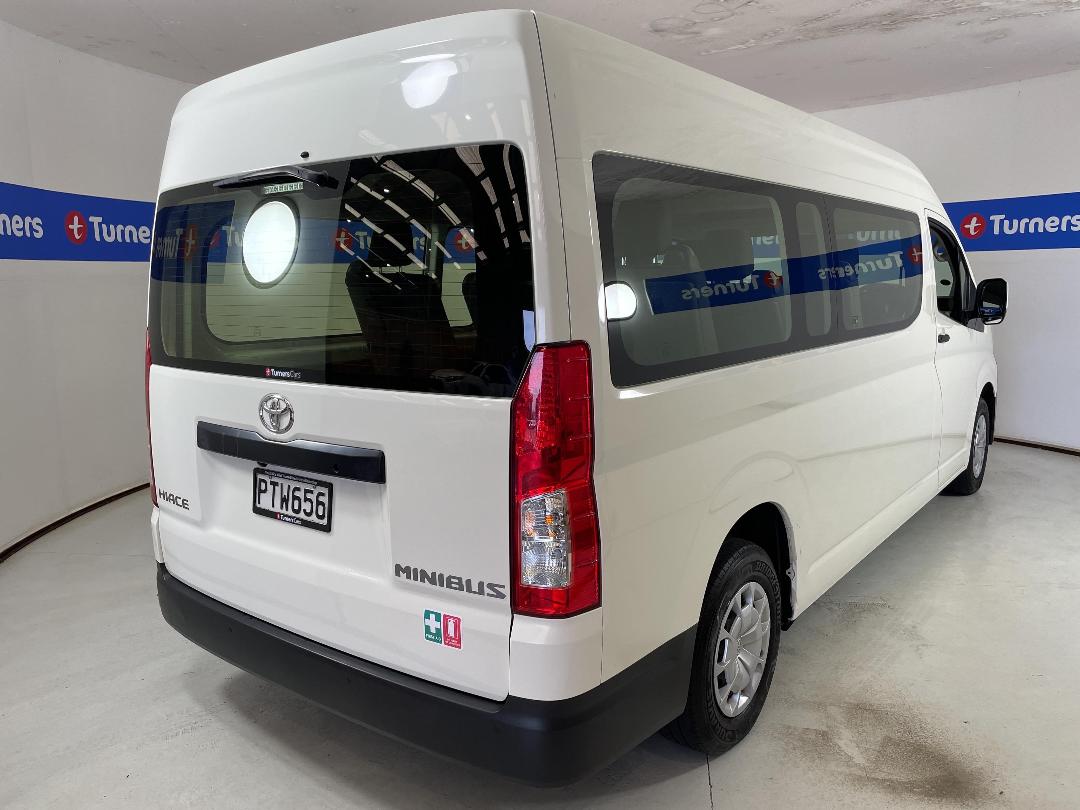 Photo '7' of Toyota Hiace