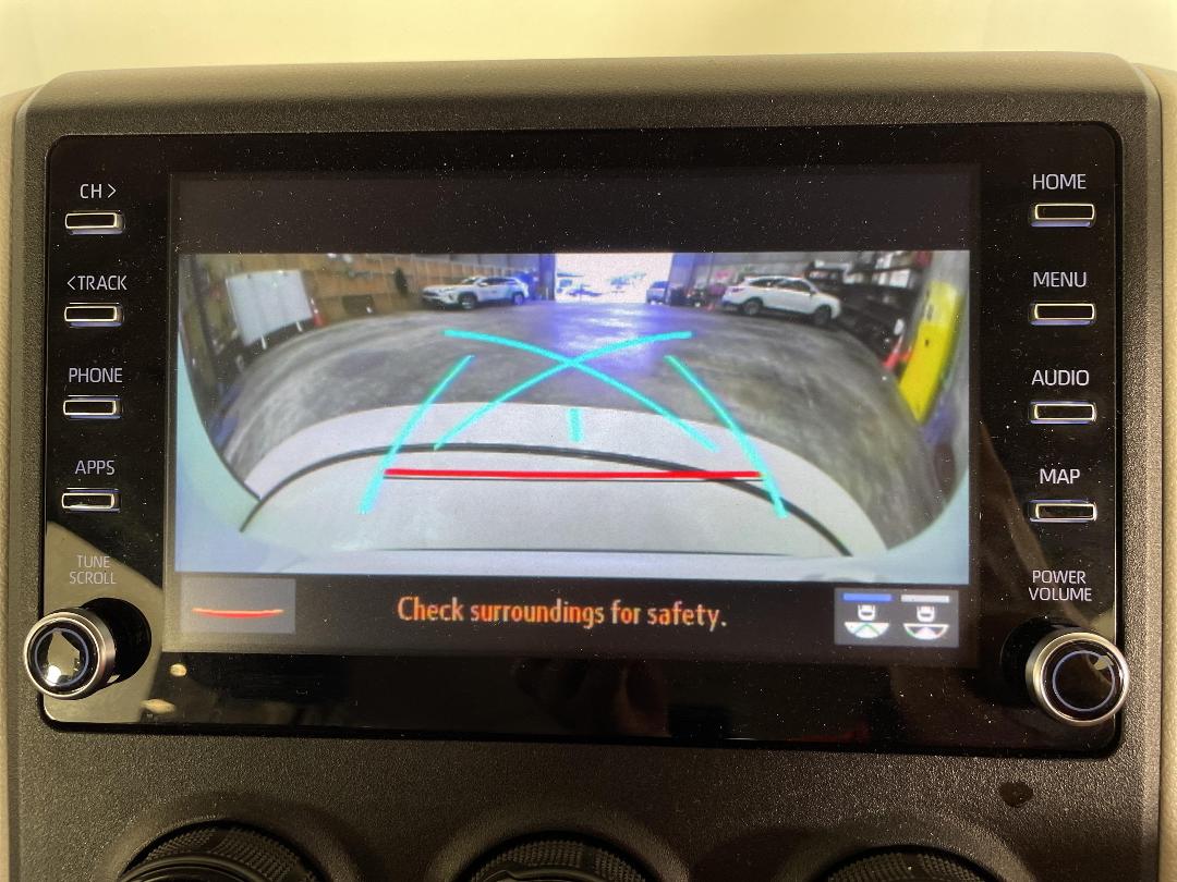 Photo '24' of Toyota Hiace