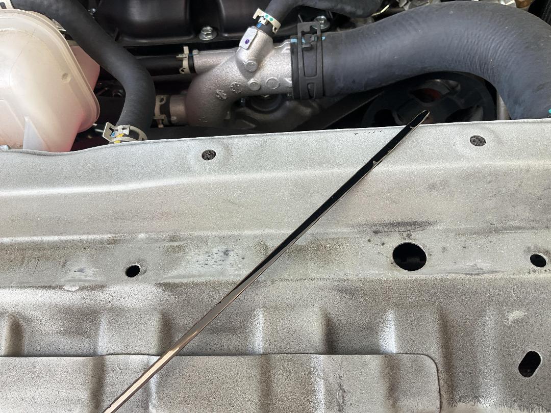 Photo '12' of Toyota Hiace ZR GVN