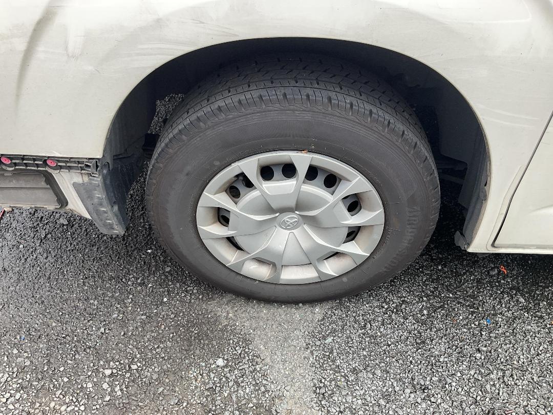 Photo '17' of Toyota Hiace ZR GVN