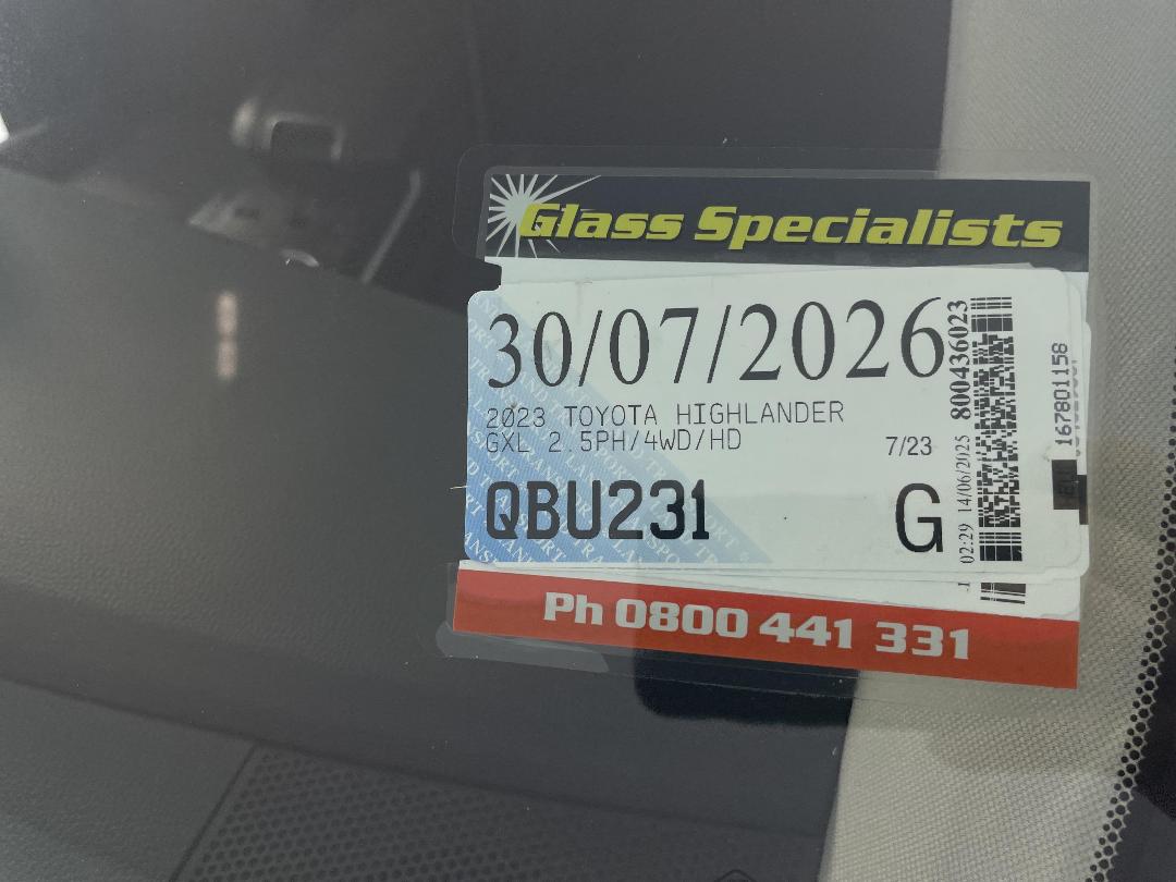 Photo '28' of Toyota Highlander