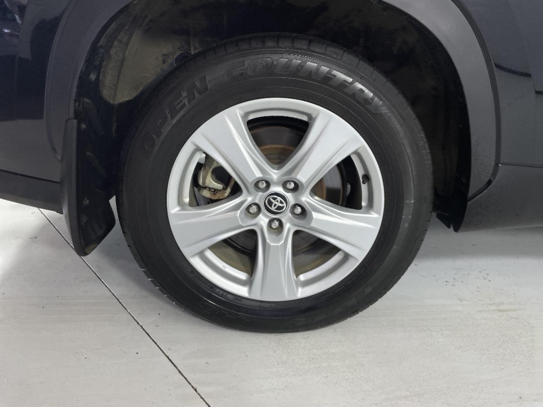 Photo '12' of Toyota Highlander