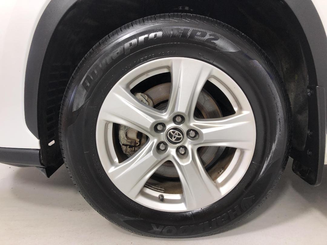 Photo '10' of Toyota Highlander Photo '10' of Toyota Highlander