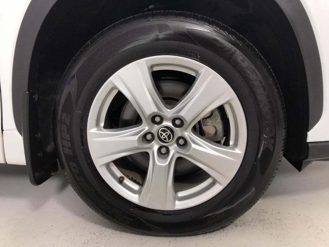 Photo '9' of Toyota Highlander Photo '9' of Toyota Highlander