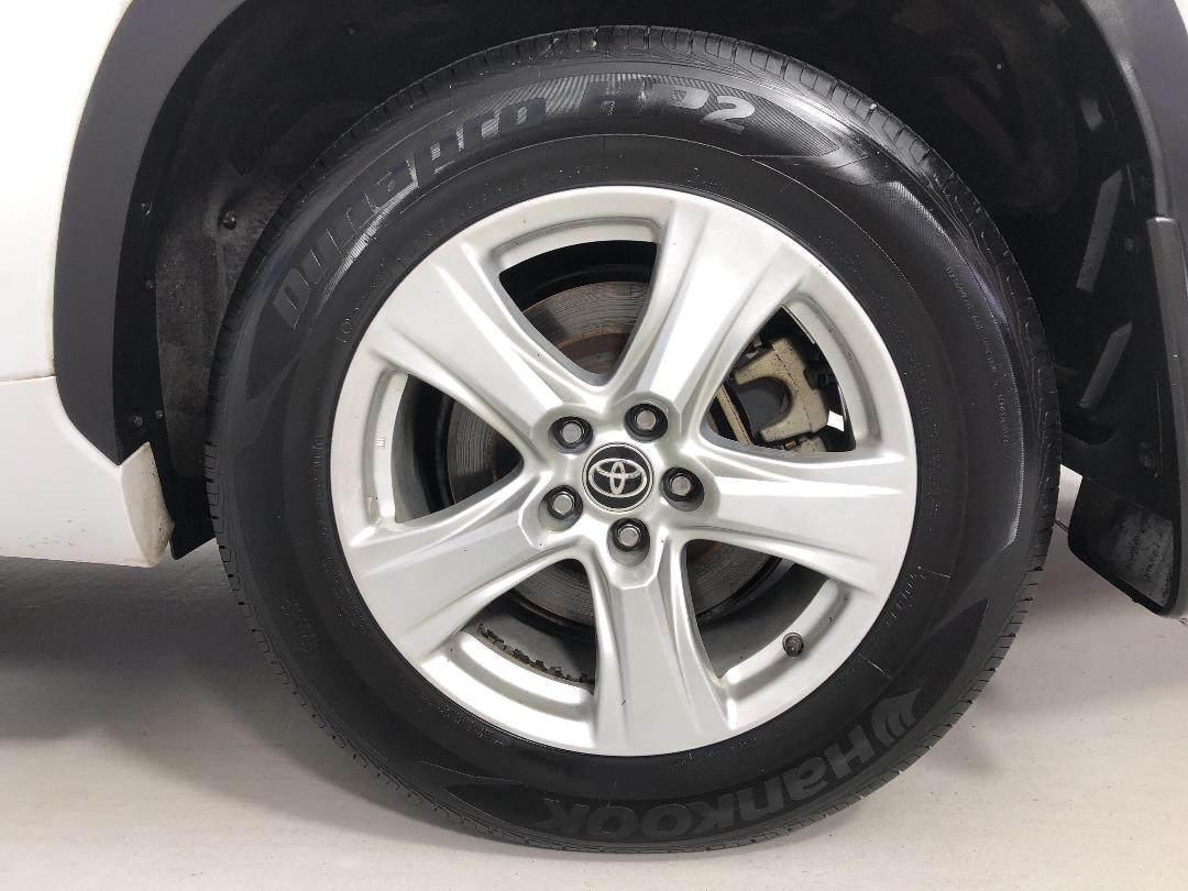 Photo '11' of Toyota Highlander Photo '11' of Toyota Highlander