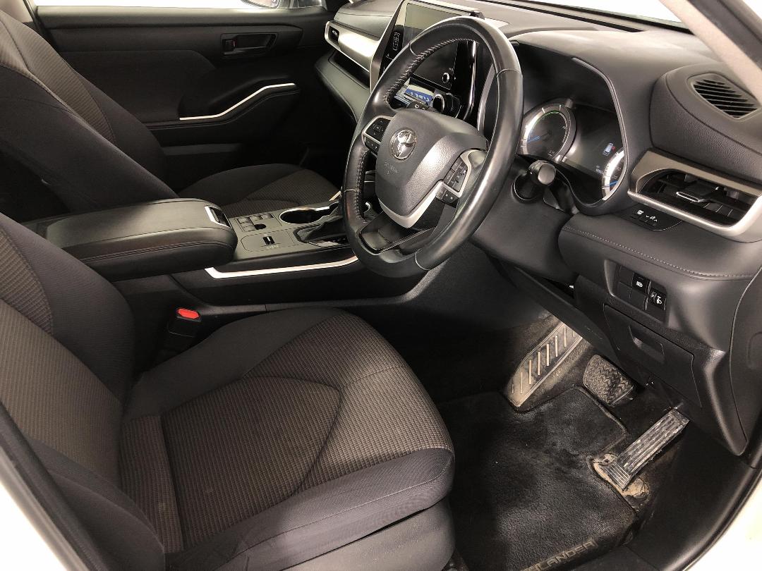 Photo '16' of Toyota Highlander Photo '16' of Toyota Highlander