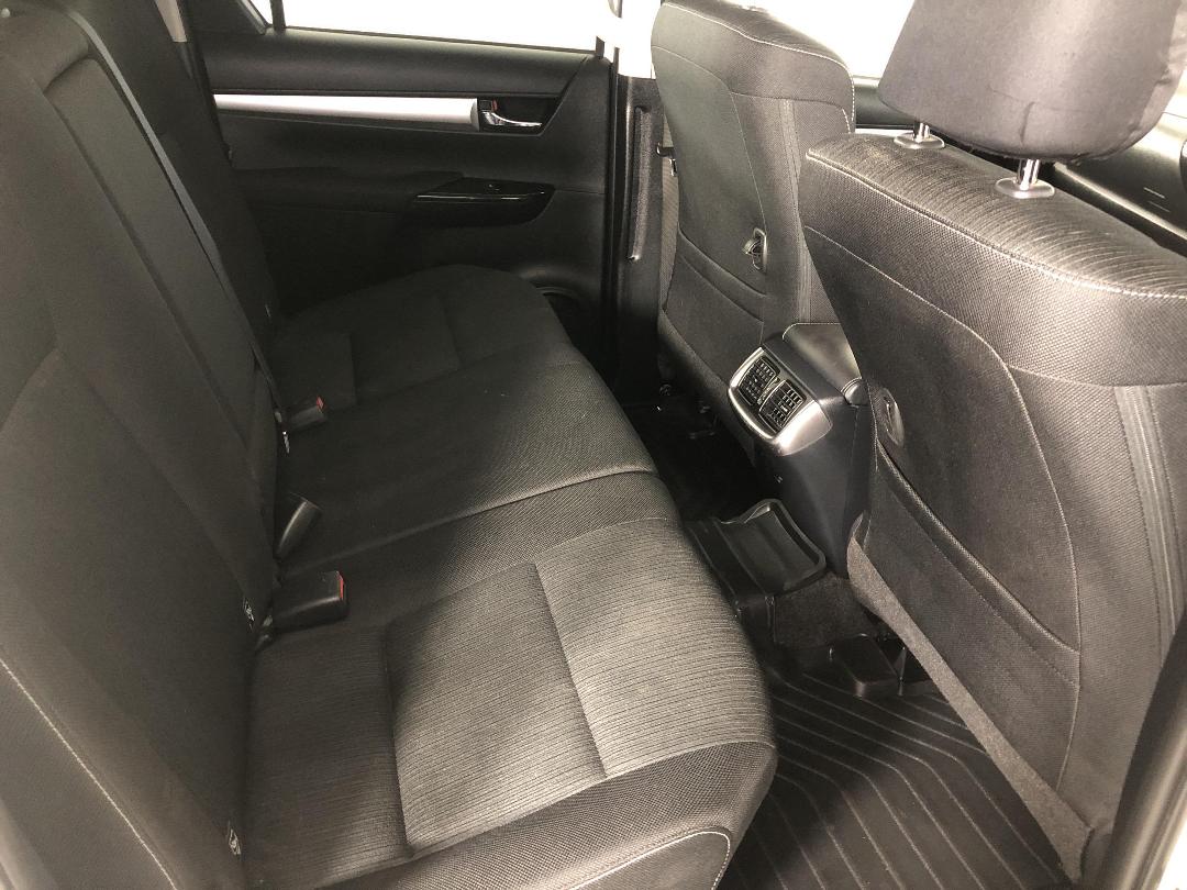 Photo '20' of Toyota Hilux