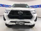 Thumbnail '2' of Toyota Hilux