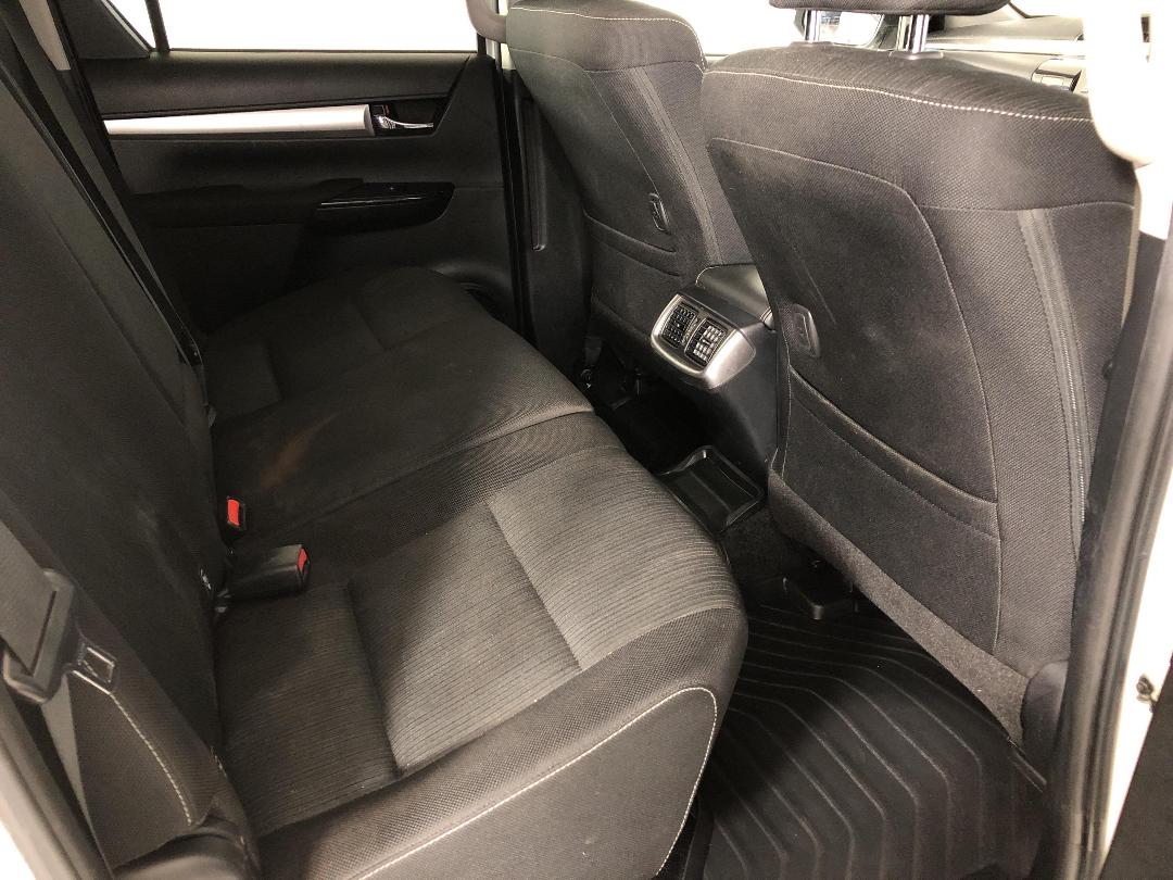 Photo '20' of Toyota Hilux