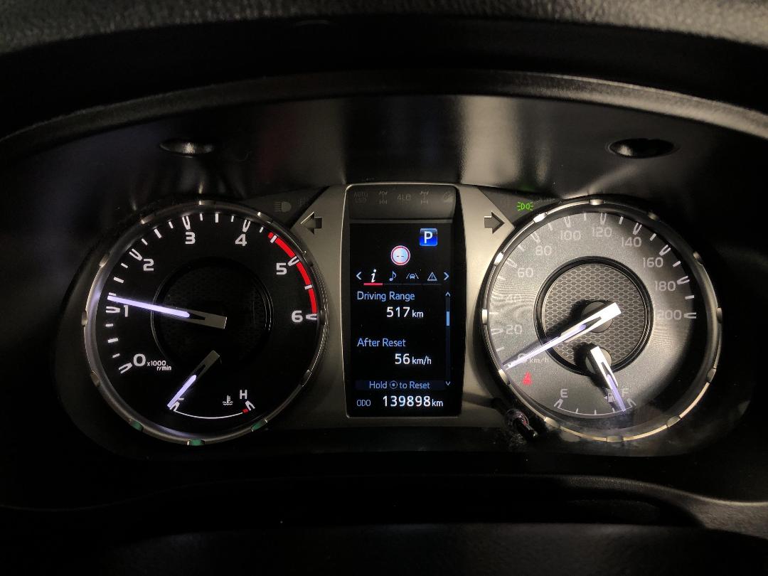 Photo '21' of Toyota Hilux