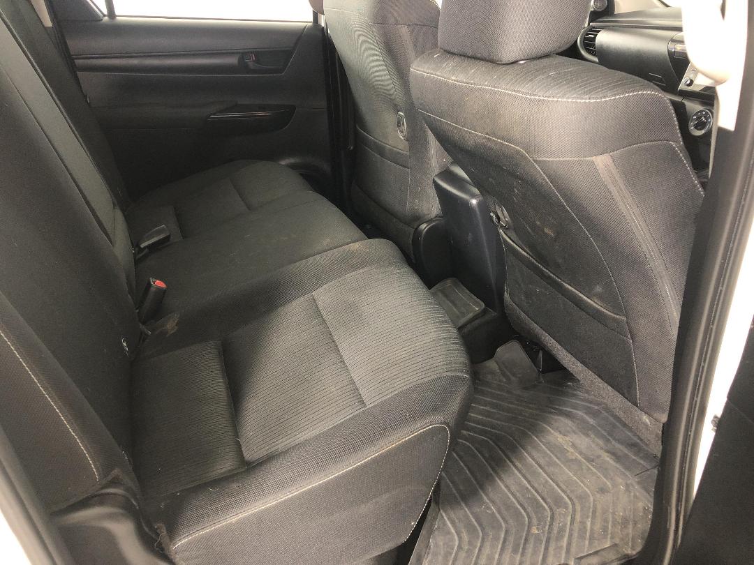 Photo '20' of Toyota Hilux