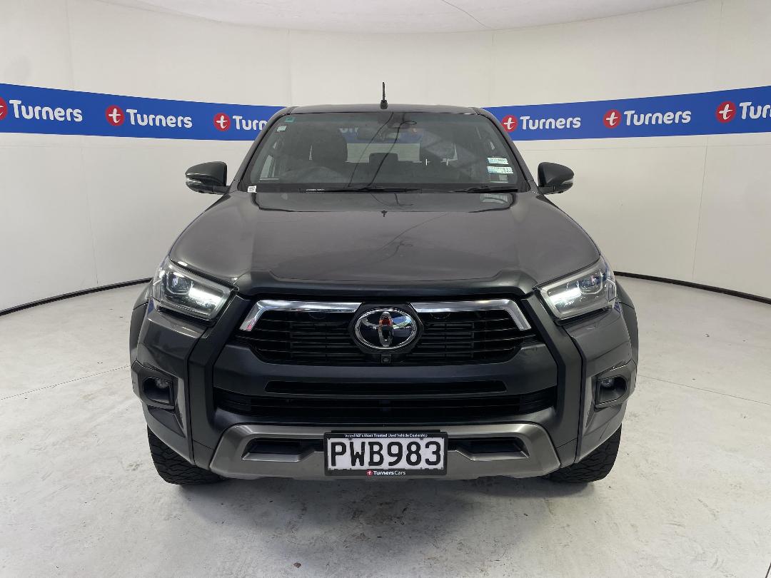 Photo '2' of Toyota Hilux