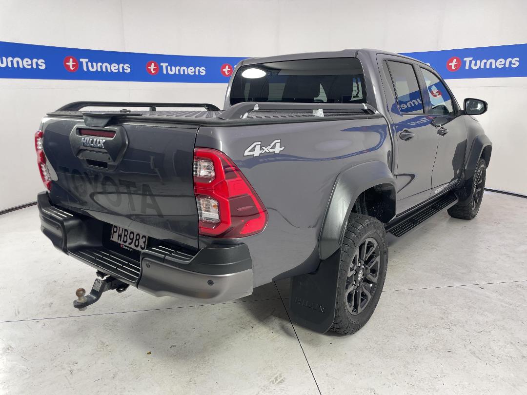 Photo '7' of Toyota Hilux