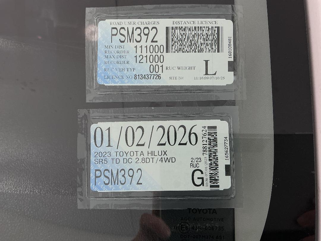 Photo '29' of Toyota Hilux