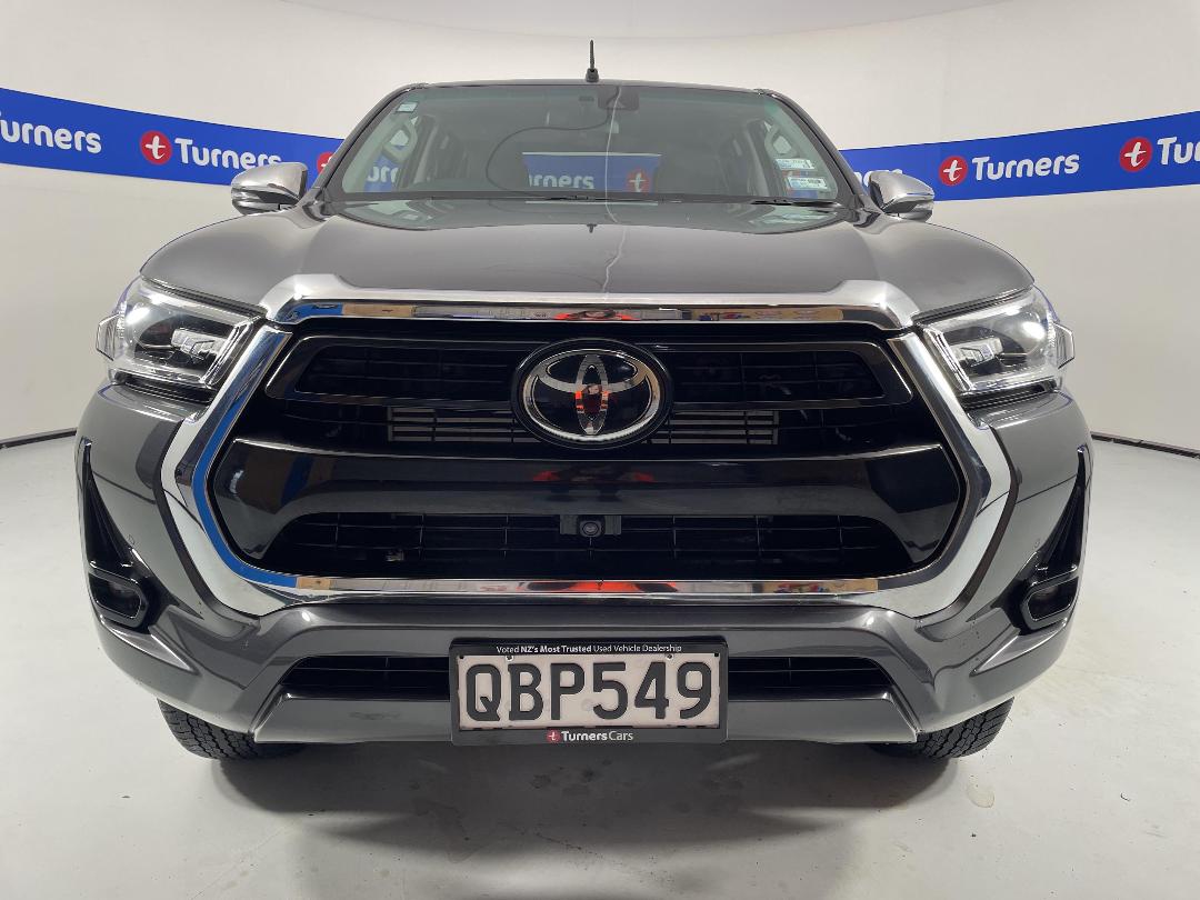 Photo '2' of Toyota Hilux