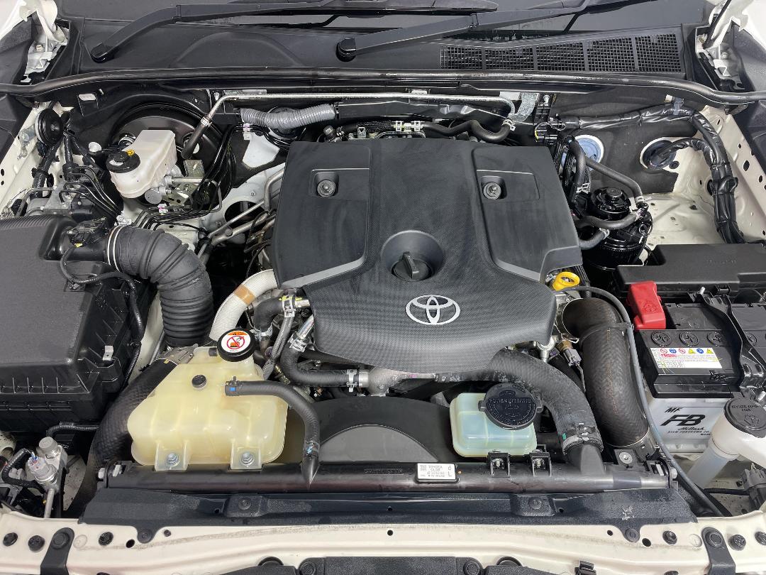 Photo '13' of Toyota Hilux