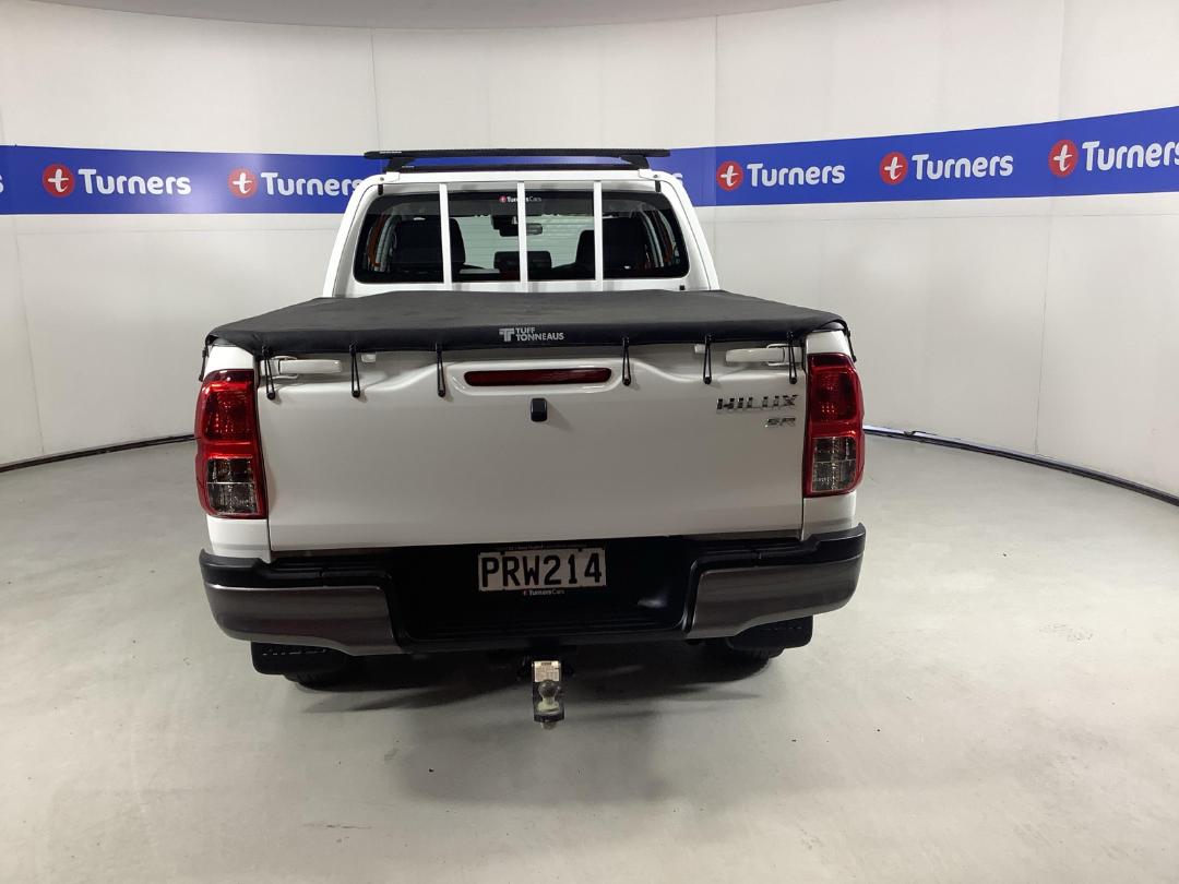 Photo '6' of Toyota Hilux Photo '6' of Toyota Hilux