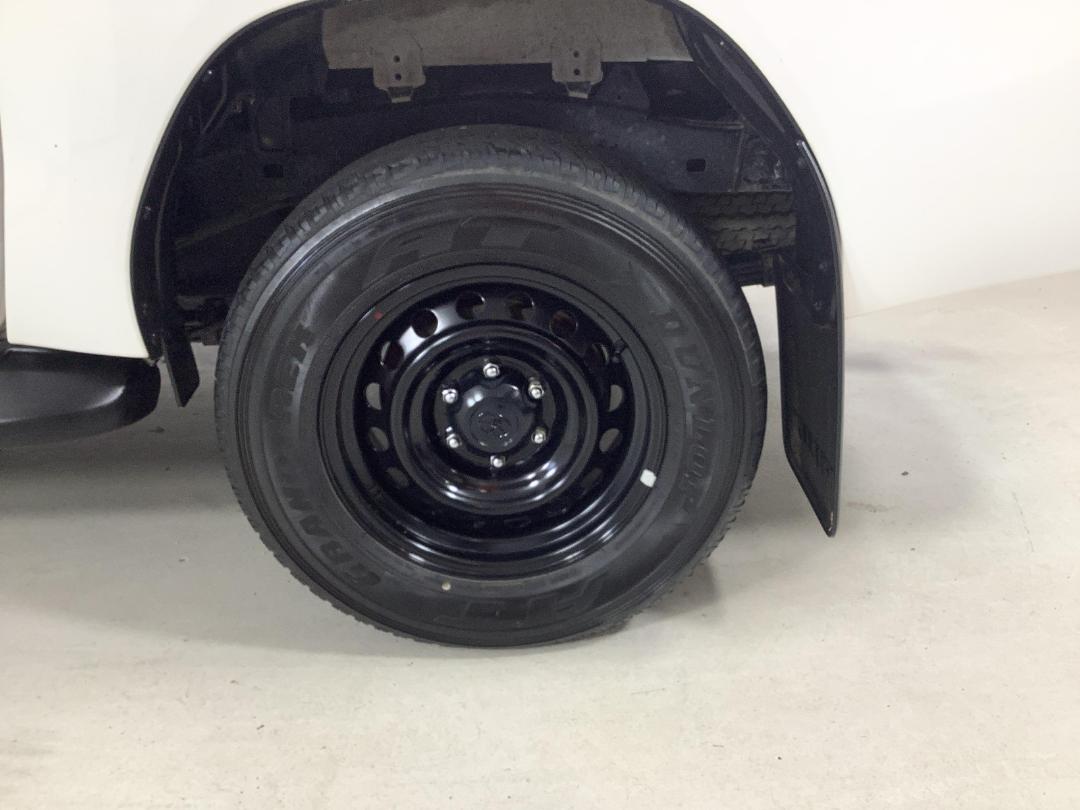 Photo '11' of Toyota Hilux Photo '11' of Toyota Hilux