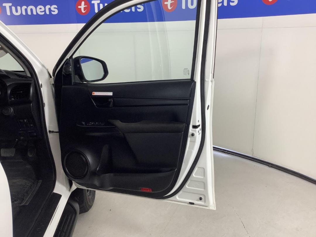 Photo '15' of Toyota Hilux Photo '15' of Toyota Hilux
