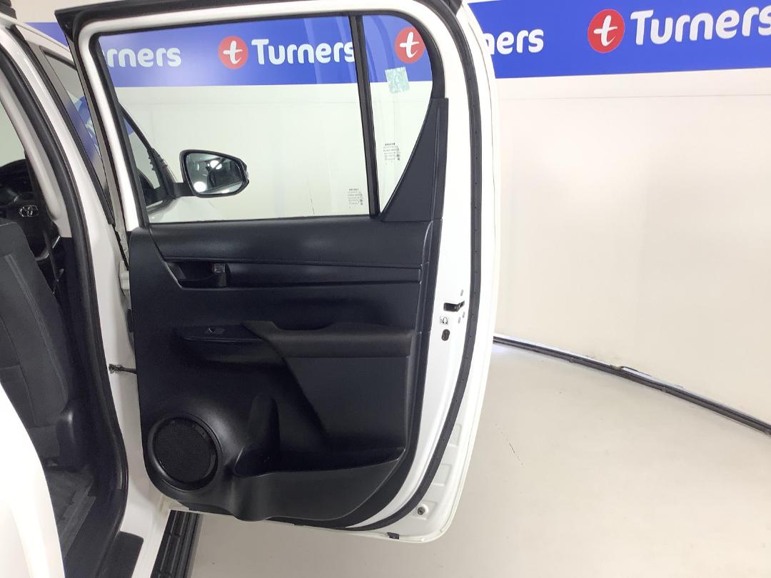 Photo '19' of Toyota Hilux Photo '19' of Toyota Hilux