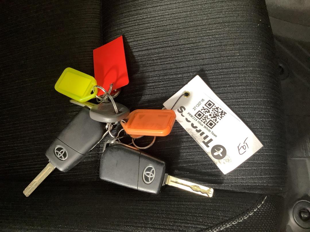 Photo '22' of Toyota Hilux Photo '22' of Toyota Hilux