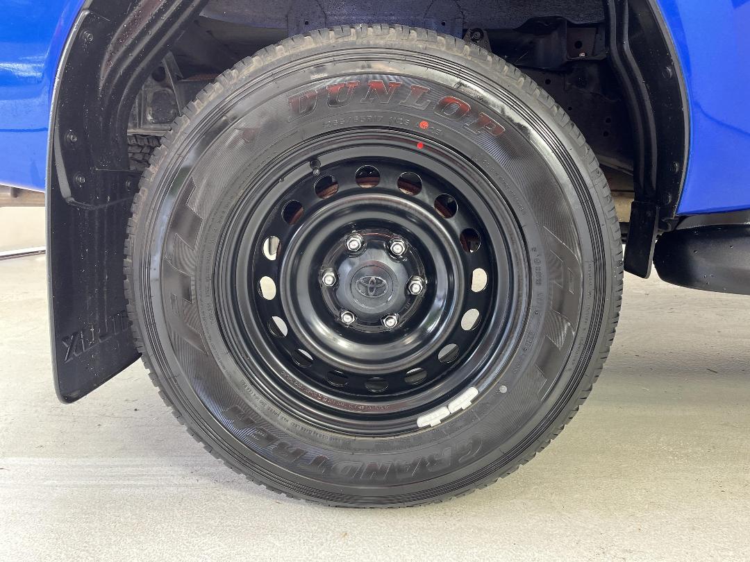 Photo '12' of Toyota Hilux Photo '12' of Toyota Hilux