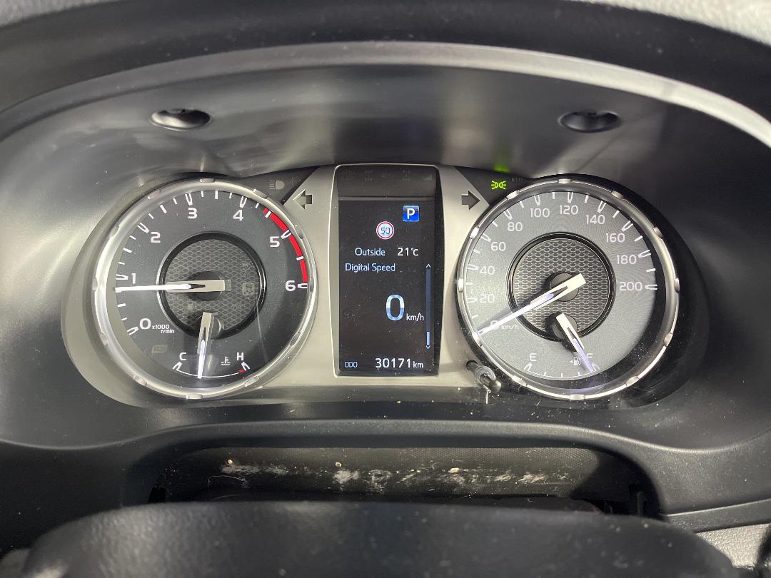 Photo '21' of Toyota Hilux Photo '21' of Toyota Hilux