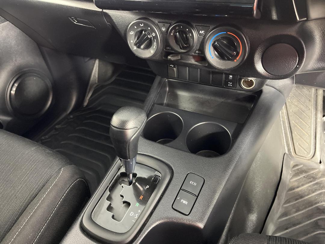 Photo '18' of Toyota Hilux Photo '18' of Toyota Hilux