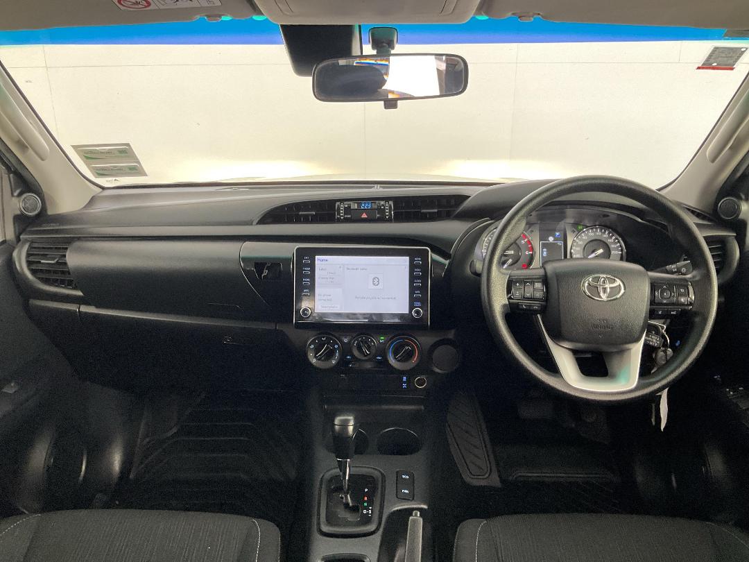 Photo '17' of Toyota Hilux