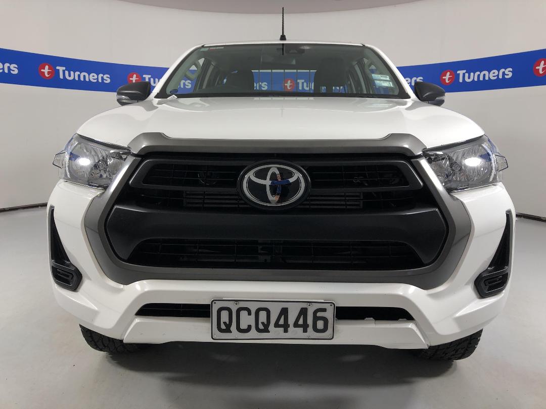 Photo '2' of Toyota Hilux