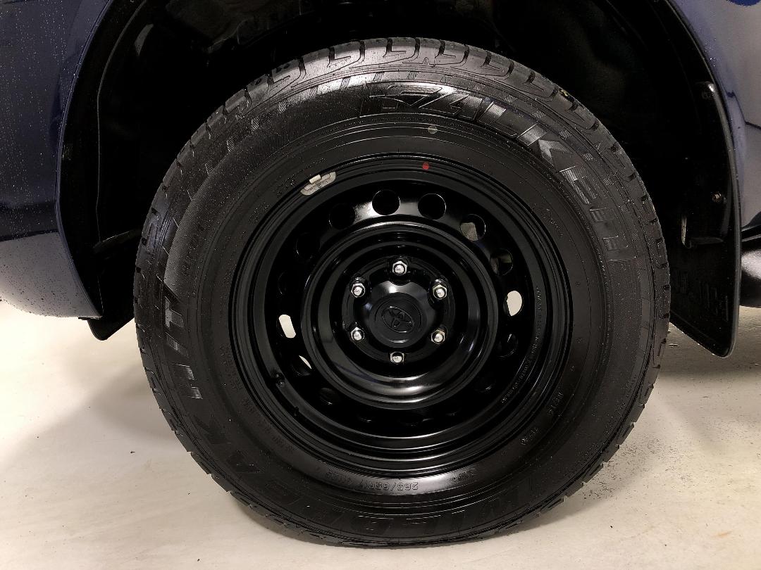 Photo '10' of Toyota Hilux