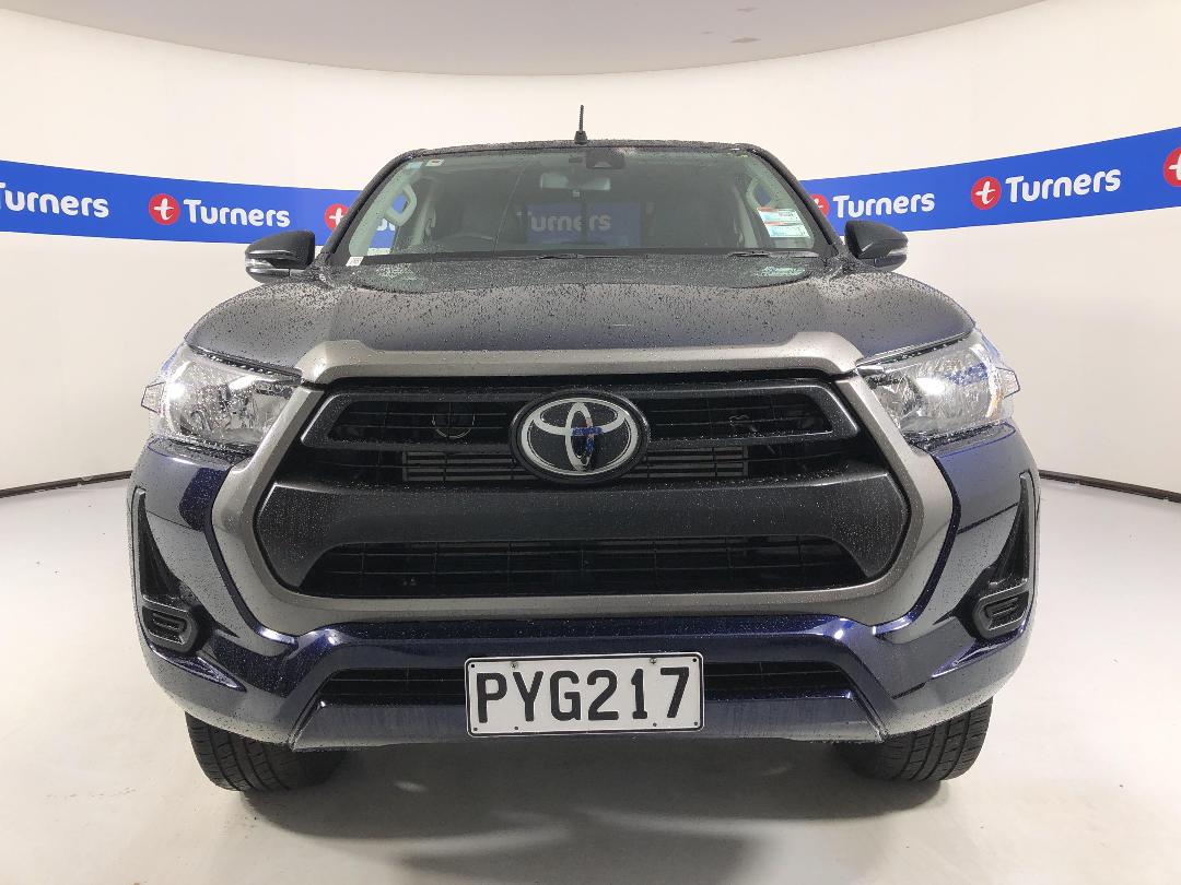 Photo '2' of Toyota Hilux