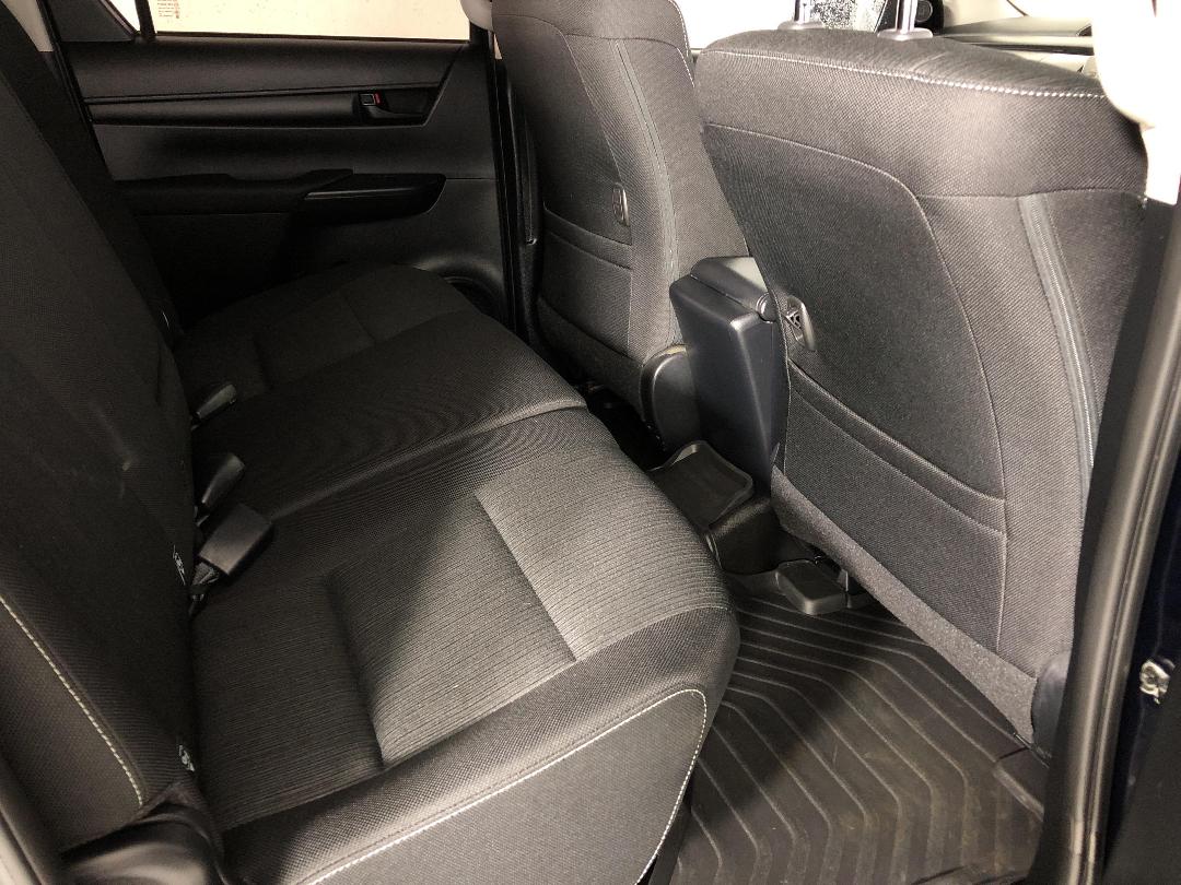 Photo '20' of Toyota Hilux