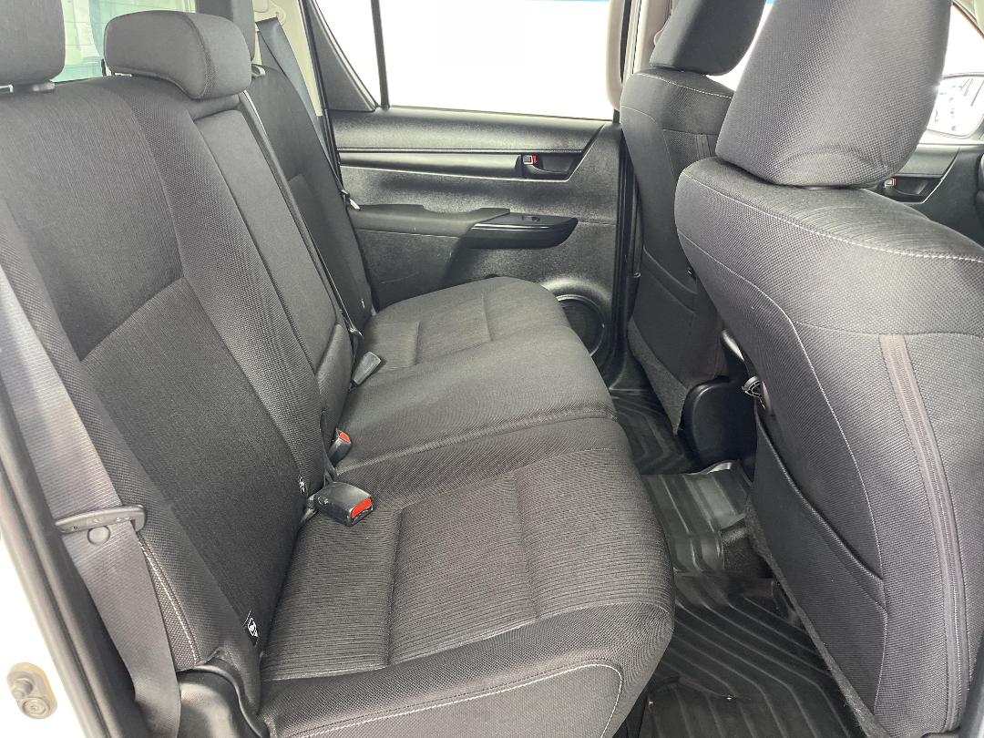 Photo '20' of Toyota Hilux