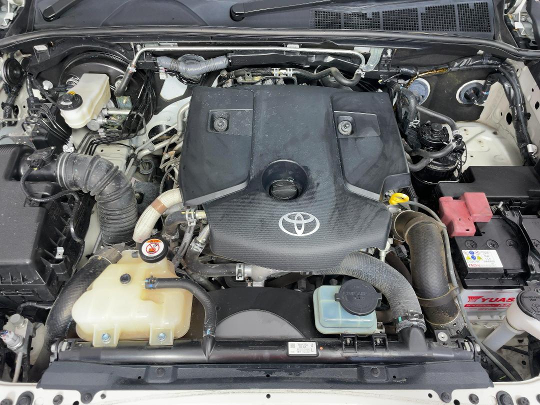 Photo '13' of Toyota Hilux