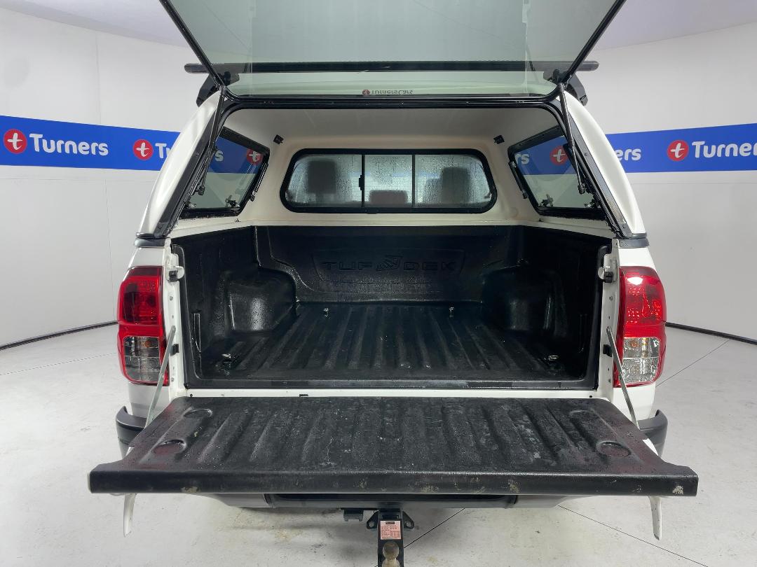 Photo '14' of Toyota Hilux