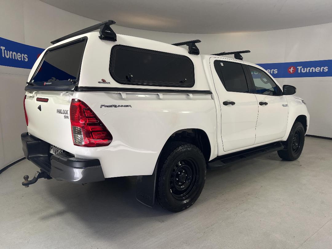 Photo '7' of Toyota Hilux Photo '7' of Toyota Hilux