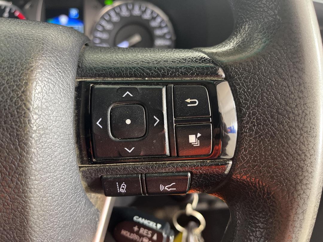 Photo '25' of Toyota Hilux Photo '25' of Toyota Hilux