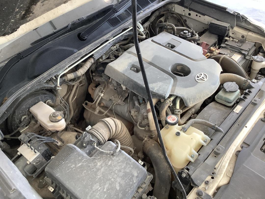 Photo '15' of Toyota Hilux SR5 TD DC