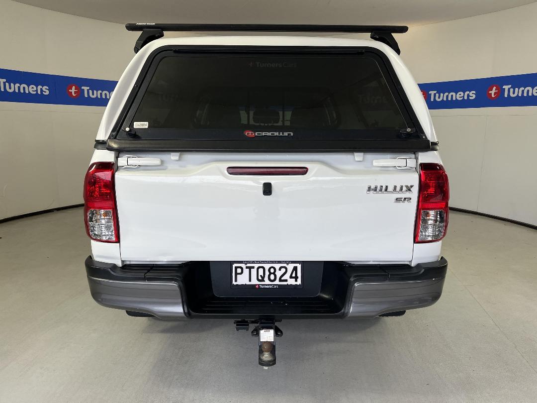 Photo '6' of Toyota Hilux