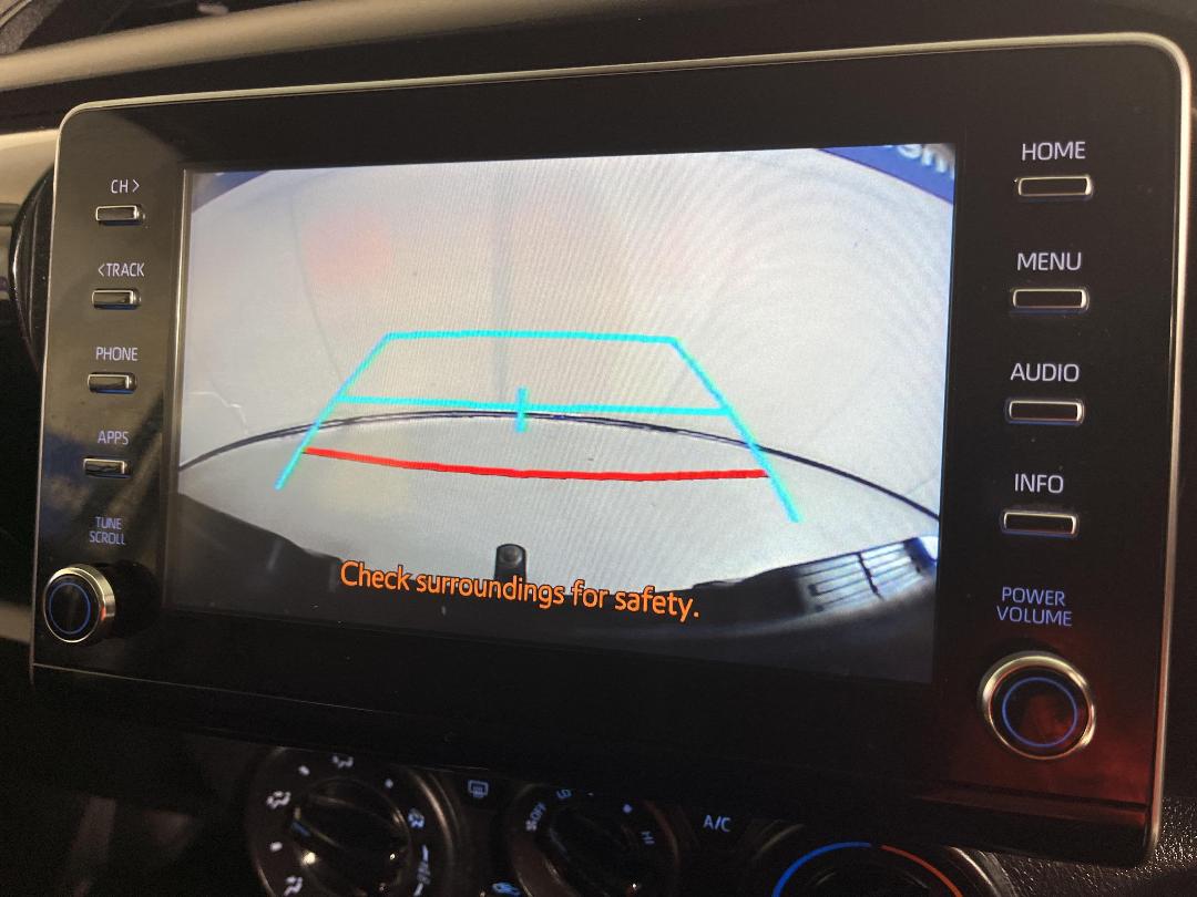 Photo '23' of Toyota Hilux